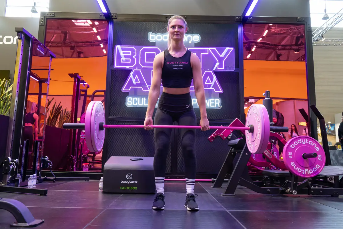 Foto real de Pink Crossfit Bars 1